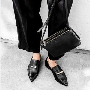 Stuart Weitzman Vega Black Leather Loafers - Size 8